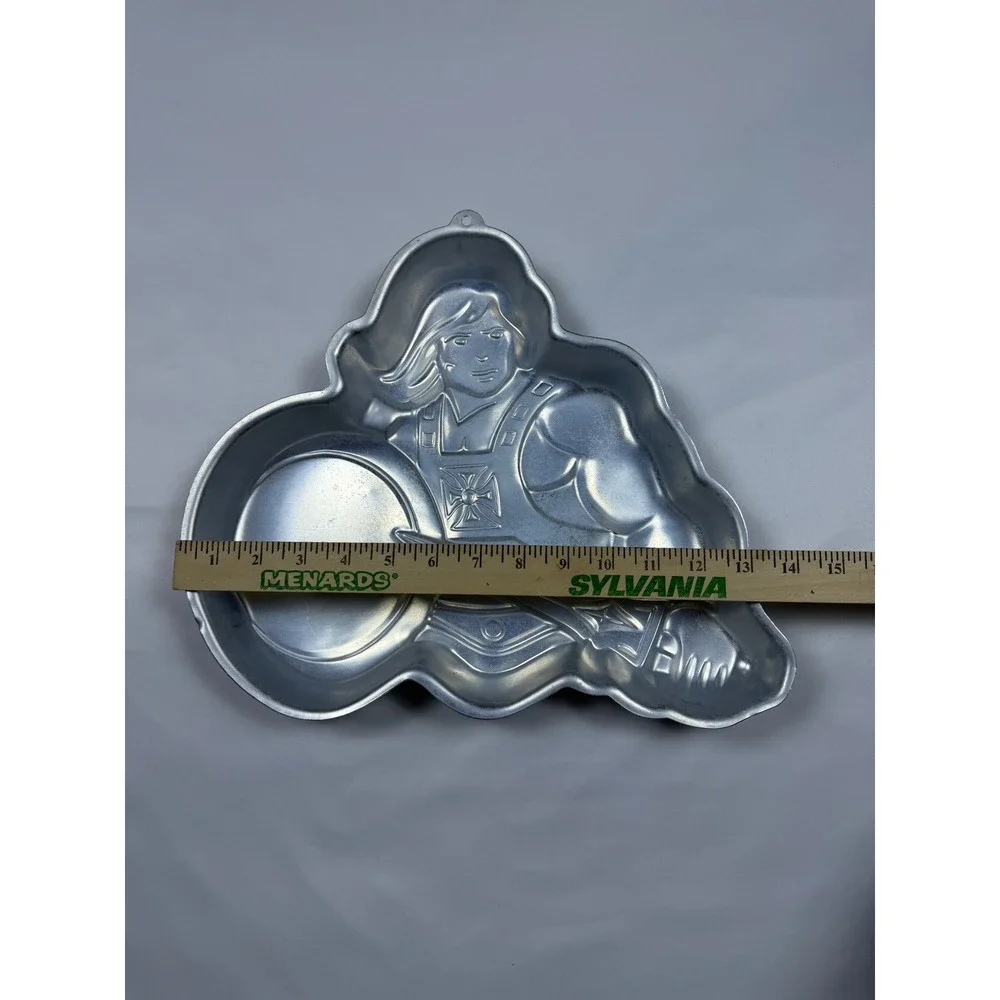 Vintage 1983 Wilton He-Man Masters of the Universe Aluminum Cake‎ Pan 2105-3184